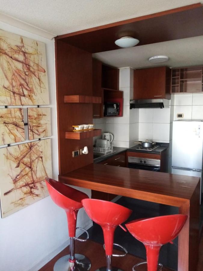 Depto 707 Excelente Ubicacion Metro Sta Lucia, Barrio Paris Londres Centro Santiago Apartment Екстериор снимка